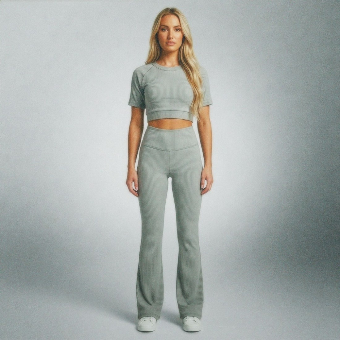Kadın Gri Yoga & Fitness Takım Crop Üst Tayt Set